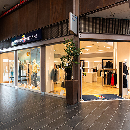 Centro Commerciale Euro Torri | MARINA MILITARE sportswear